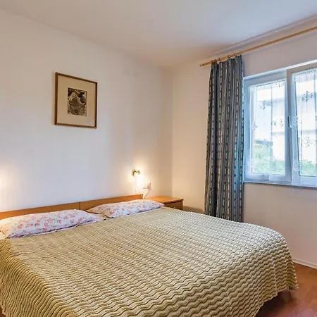 1 Bedroom Gorgeous In *